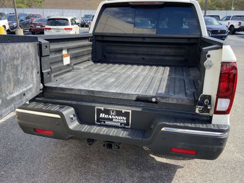 Certified 2017 Honda Ridgeline RTL-E image 7