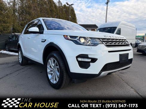 Used 2017 Land Rover Discovery Sport HSE image 4