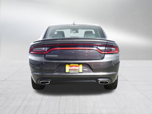 Used 2019 Dodge Charger SXT w/ Plus Group image 6