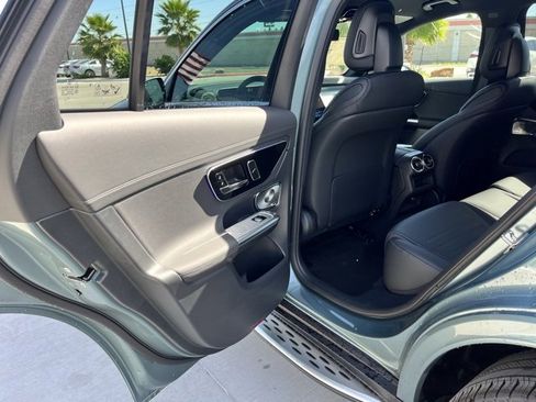 New 2026 Mercedes-Benz GLC 300 image 17