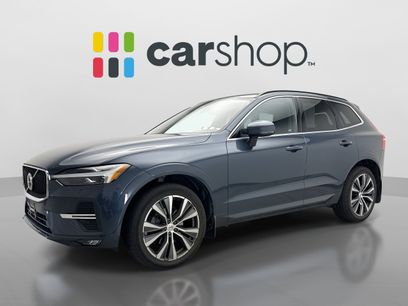 Used 2022 Volvo XC60 B5 Momentum w/ Climate Package