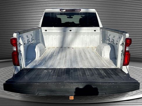 Used 2020 Chevrolet Silverado 1500 RST w/ RST Value Package image 7