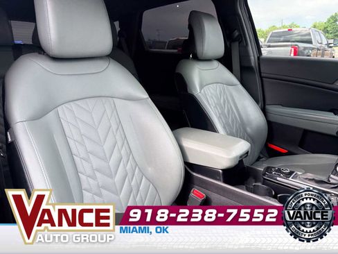 Used 2023 Kia Sportage X-Line w/ X-Line Premium Package AWD/4WD image 21
