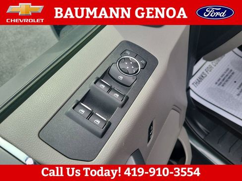 Used 2018 Ford F150 XLT w/ Equipment Group 302A Luxury AWD/4WD image 11