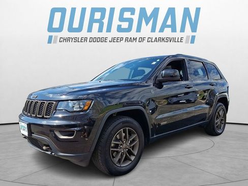 Certified 2016 Jeep Grand Cherokee Laredo 75th Anniversary AWD/4WD image 3