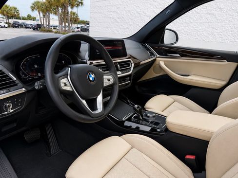 Used 2024 BMW X3 xDrive30i w/ Convenience Package AWD/4WD image 2