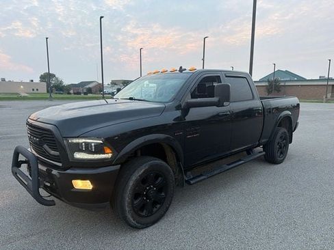 Used 2018 RAM 2500 Laramie w/ Sport Appearance Group AWD/4WD image 2