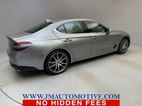 Used 2023 Genesis G70 2.0T AWD/4WD image 5