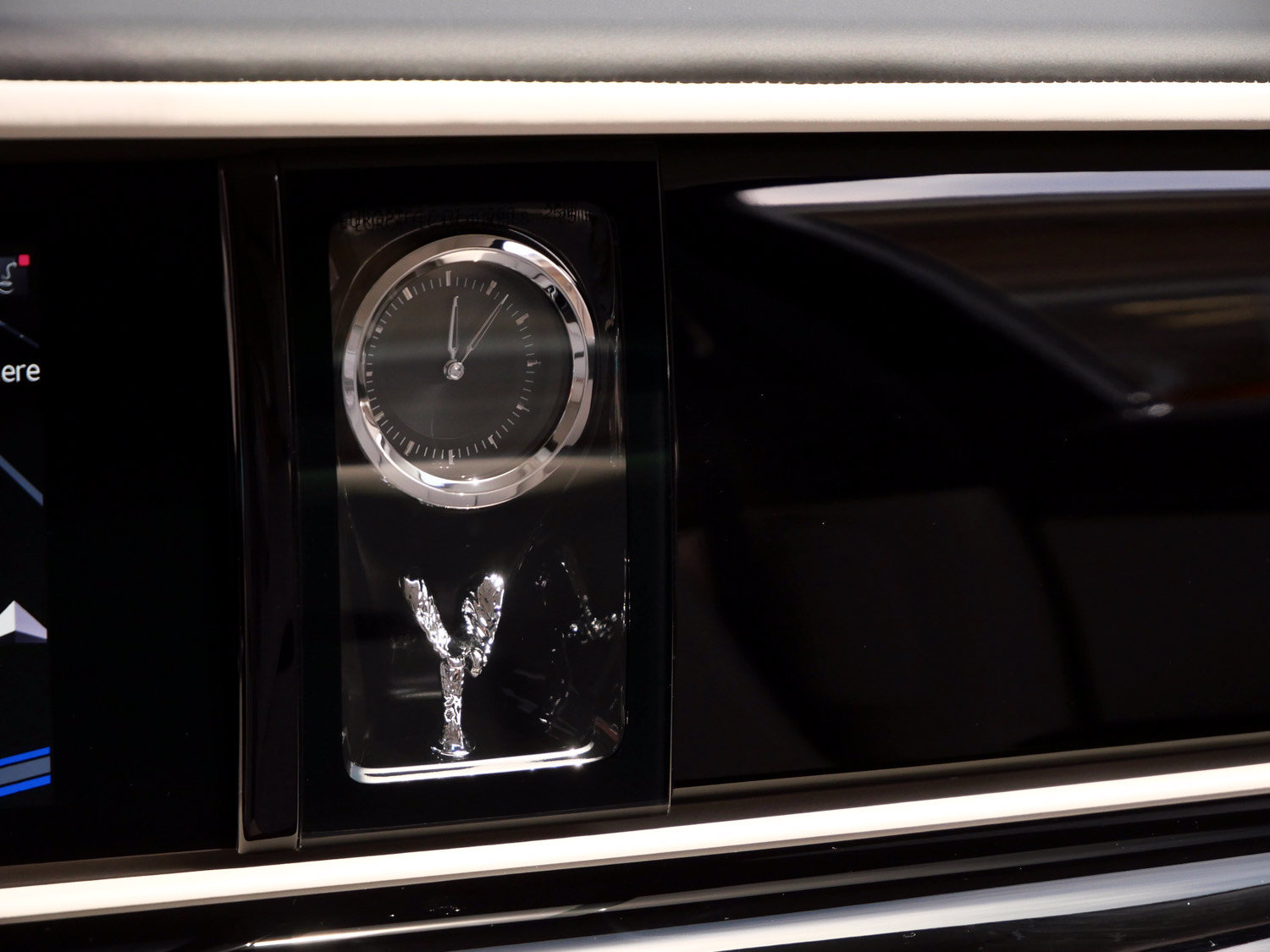 Certified 2025 Rolls-Royce Ghost AWD/4WD image 14