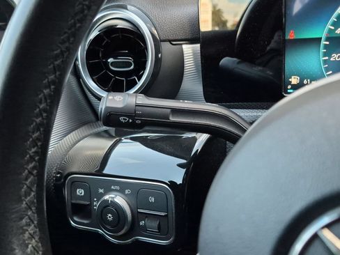 Used 2019 Mercedes-Benz A 220 image 30