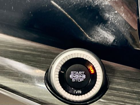 Used 2022 Jeep Wagoneer Series III w/ Convenience Group I image 22