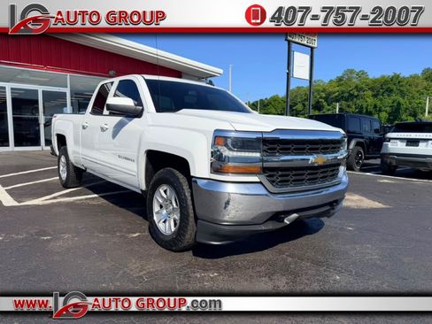 Used 2018 Chevrolet Silverado 1500 LT w/ Trailering Package AWD/4WD image 1