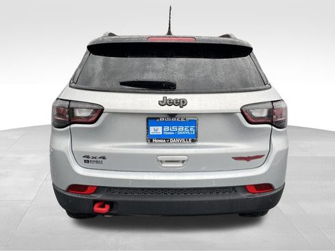 Used 2025 Jeep Compass Trailhawk w/ Trailhawk Elite Group image 26