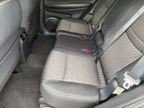 Used 2018 Nissan Rogue SV FWD image 20