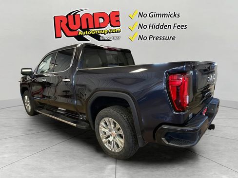 Used 2023 GMC Sierra 1500 Denali w/ Technology Package AWD/4WD image 4