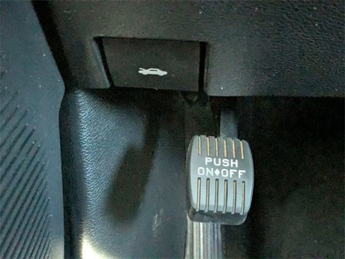 Used 2021 Dodge Challenger GT image 26