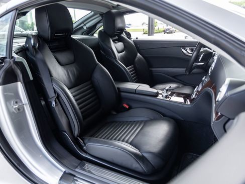 Used 2017 Mercedes-Benz SL 450 image 41