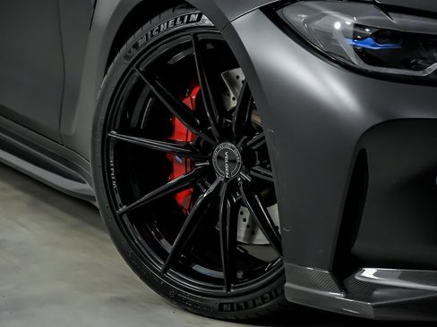 Used 2022 BMW M4 xDrive Competition w/ M Carbon Exterior Package AWD/4WD image 4