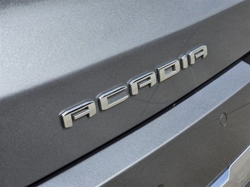 Used 2020 GMC Acadia Denali w/ Technology Package image 16