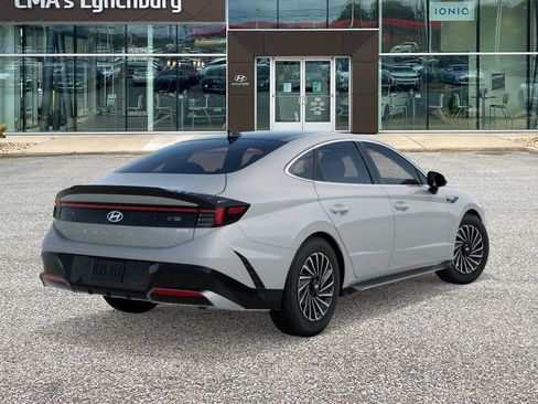 New 2026 Hyundai Sonata SEL FWD image 4