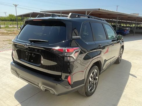 Used 2026 Subaru Forester Limited AWD/4WD image 17