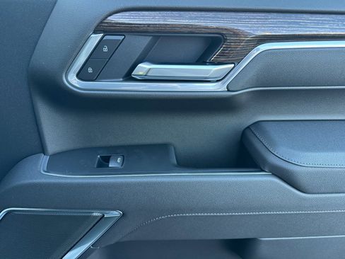 New 2026 GMC Sierra 1500 SLE RWD image 18