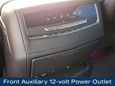 Used 2024 Cadillac Escalade ESV Sport Platinum w/ LPO, ONYX Package image 14