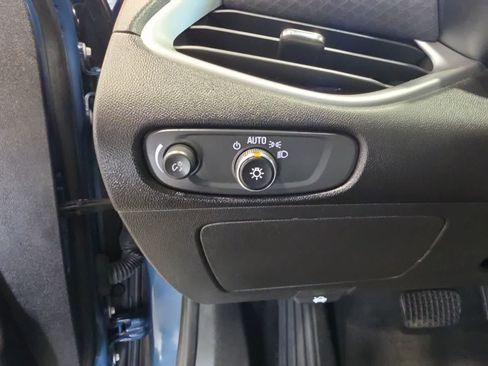 Used 2024 Chevrolet Malibu LT FWD image 22