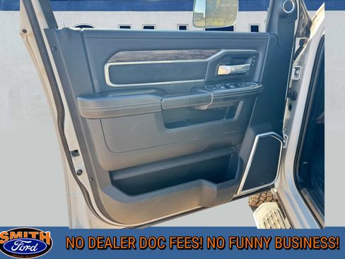 Used 2021 RAM 3500 Laramie image 12