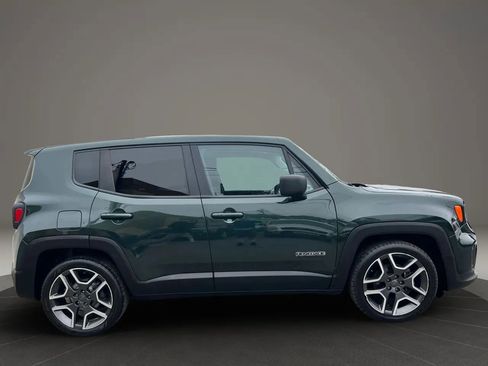 Used 2021 Jeep Renegade Sport FWD image 4