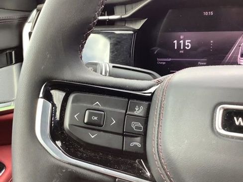 Used 2024 Jeep Wagoneer Launch Edition image 30