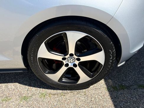 Used 2015 Volkswagen GTI S w/ Lighting Package (SEL) FWD image 23