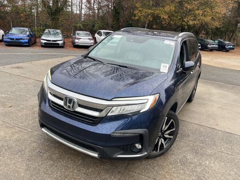 Used 2020 Honda Pilot Touring image 3