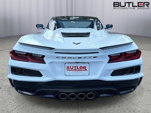 Used 2024 Chevrolet Corvette Z06 RWD image 5