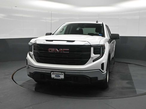 Used 2024 GMC Sierra 1500 Pro w/ Pro Value Package AWD/4WD image 5