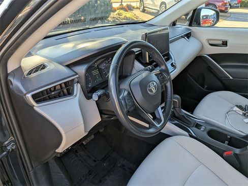 Used 2023 Toyota Corolla Cross LE image 15