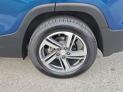 Used 2021 GMC Terrain SLT w/ Infotainment Package II image 8