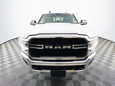 Used 2022 RAM 3500 Tradesman image 2