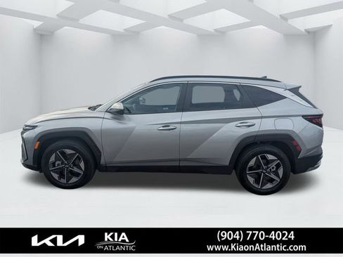 Used 2025 Hyundai Tucson SEL FWD image 6