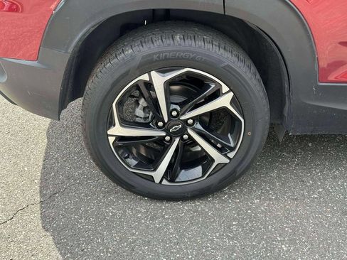 Used 2023 Chevrolet TrailBlazer RS FWD image 10