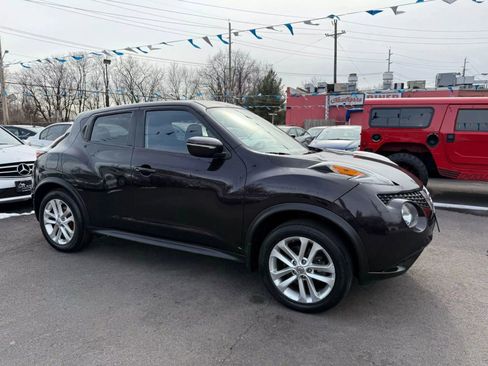 Used 2016 Nissan Juke SV w/ Cold Weather Package image 16