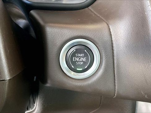 Used 2021 Chevrolet Tahoe Z71 AWD/4WD image 60