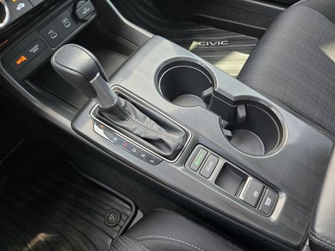 Certified 2025 Honda Civic LX image 25