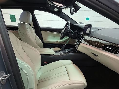 Used 2023 BMW 540i xDrive w/ Convenience Package image 7