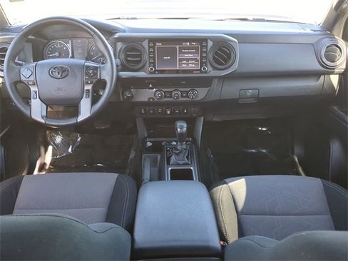 Certified 2020 Toyota Tacoma TRD Sport image 15