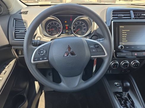 Used 2026 Mitsubishi Outlander Sport LE AWD/4WD image 13