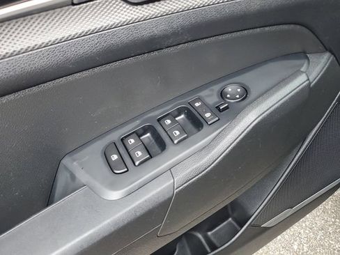 Used 2023 Kia Sportage LX AWD/4WD image 21