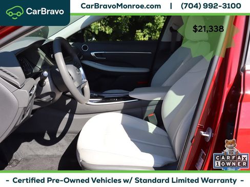Used 2023 Hyundai Sonata SEL w/ Preferred Accessory Package FWD image 12