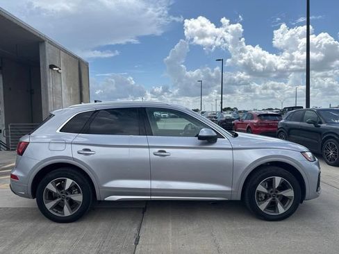 Used 2022 Audi Q5 2.0T Premium Plus AWD/4WD image 2