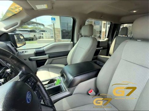 Used 2017 Ford F150 XLT w/ Equipment Group 301A Mid RWD image 14